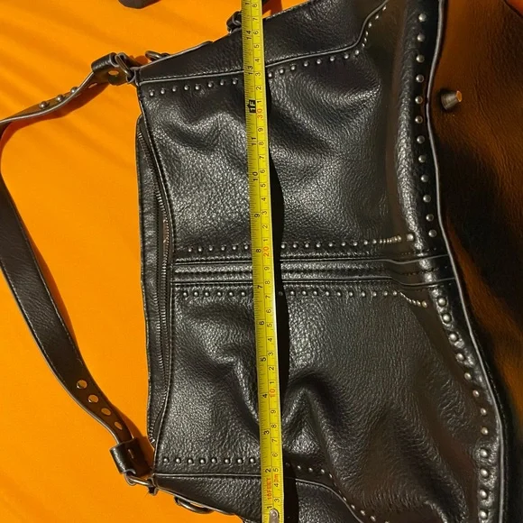 Black studded faux leather bag. Lots of compartments - Picture 6 of 7